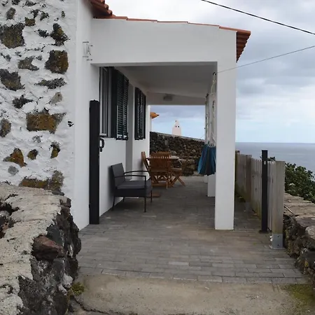 Holiday home Casinha De Muda Da Feteira Angra do Heroismo